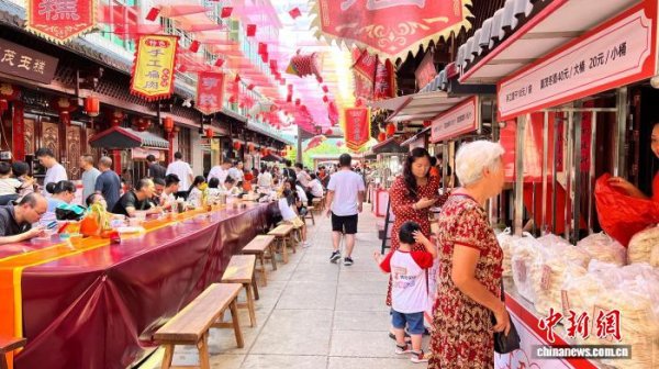 在线配资网 （乡村行·看振兴）从“金包银”到“村咖”：沙县小吃第一村的共富路